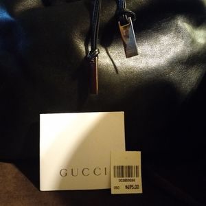 Gucci leather purse